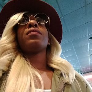 Meet your Posher, Precious